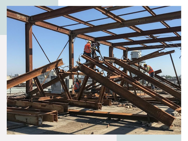 Демонтаж металлоконструкций в Урае от 625 руб.